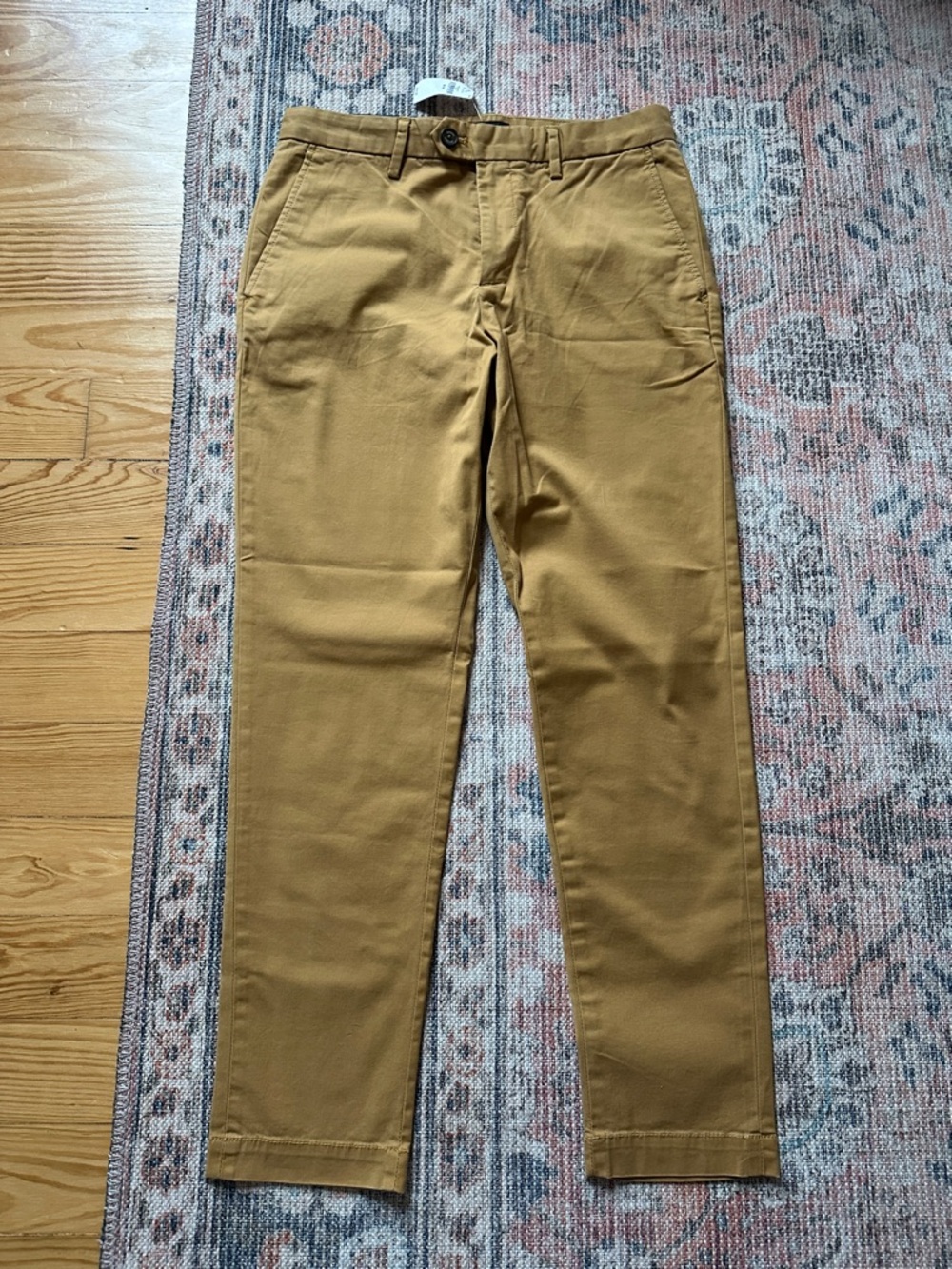 NWT Banana Republic Factory Grayson Chino 30x32